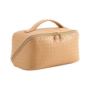 Elegant Tan Woven Women's Bag